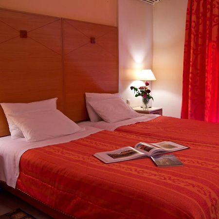 Hotel Kaikis Kalampáka Buitenkant foto